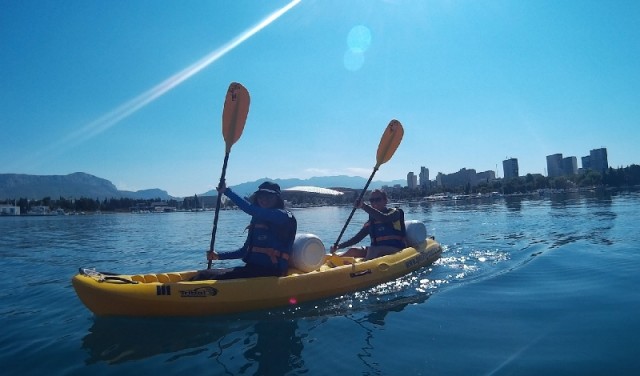 Kayak on the sea - Split