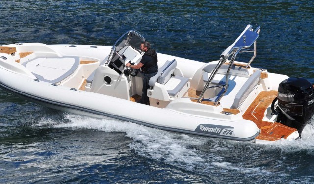 Rent a boat Marlin 274 - Split / Trogir