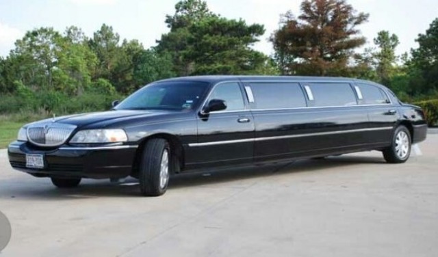 Rent a limousine - Split